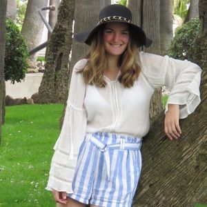 Meet your Posher, Ashlon